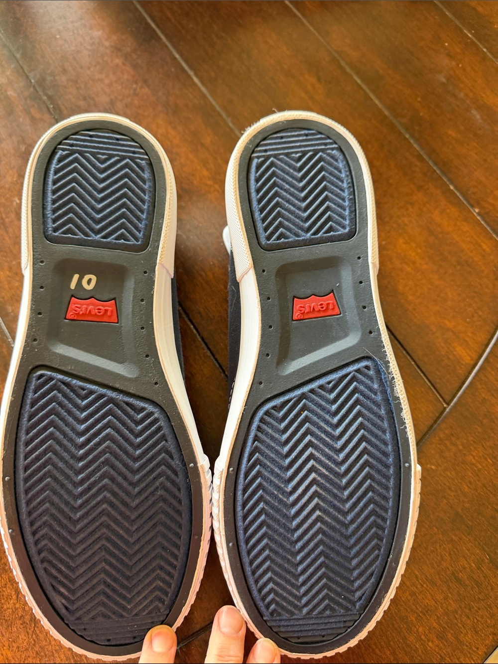 Levi's Black Canvas Sneakers with White Laces - Picture 2 of 4